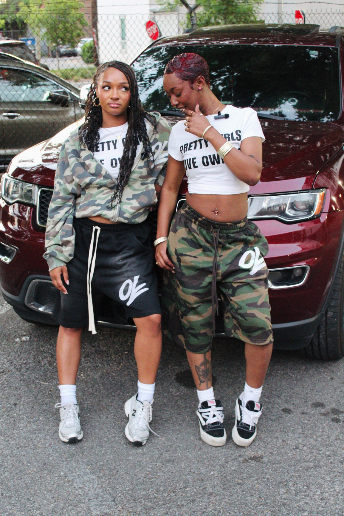 Pretty Girls Love Owners