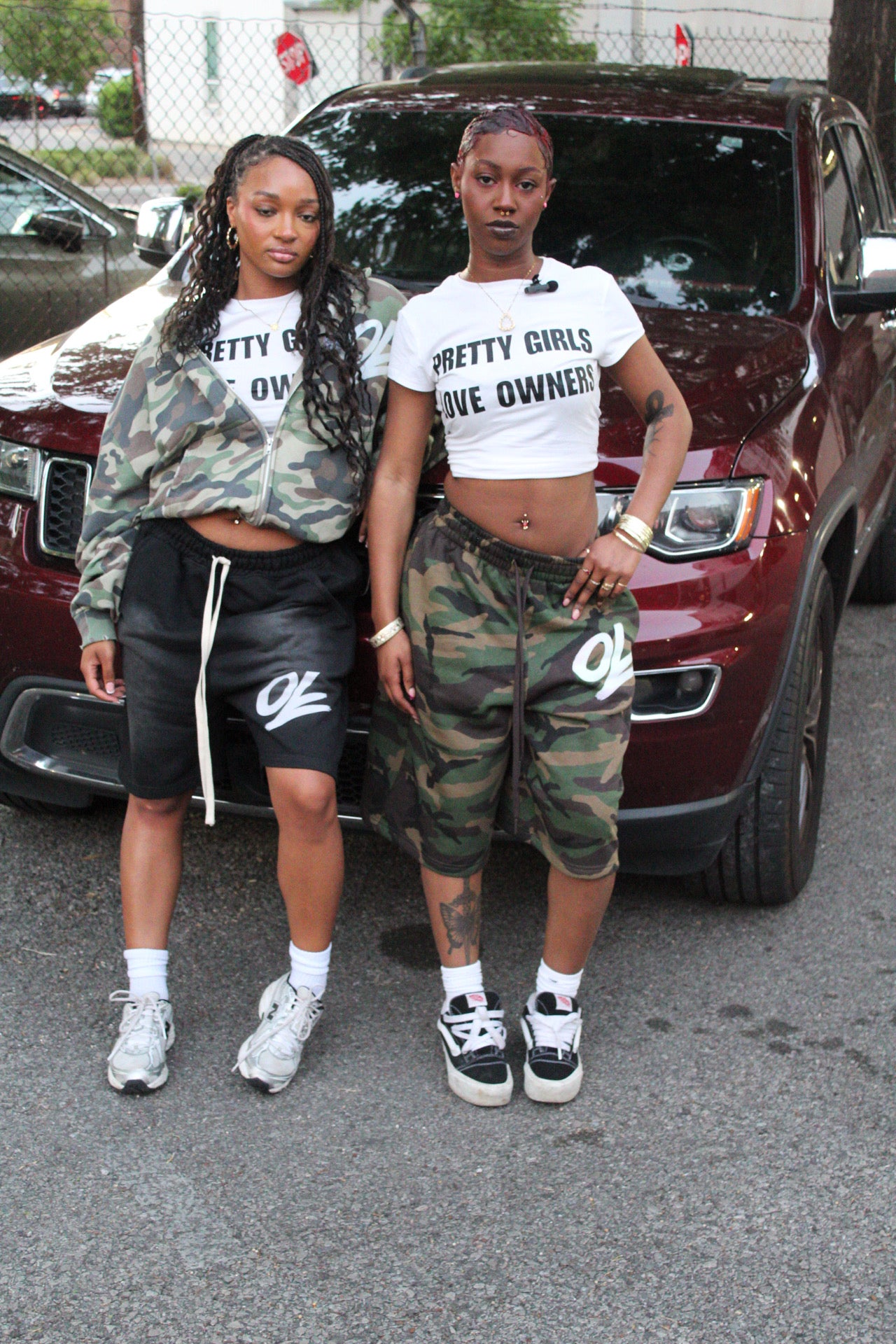 Pretty Girls Love Owners